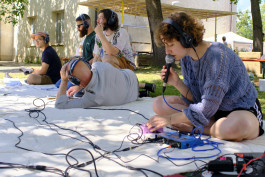 Lea Mina Rossatti – Artist, art mediator and musician.