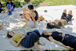 Lea Mina Rossatti – Artist, art mediator and musician.