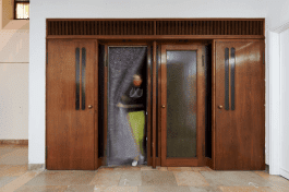 Lea Mina Rossatti – Artist, art mediator and musician.