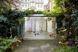 Lea Mina Rossatti – Artist, art mediator and musician.